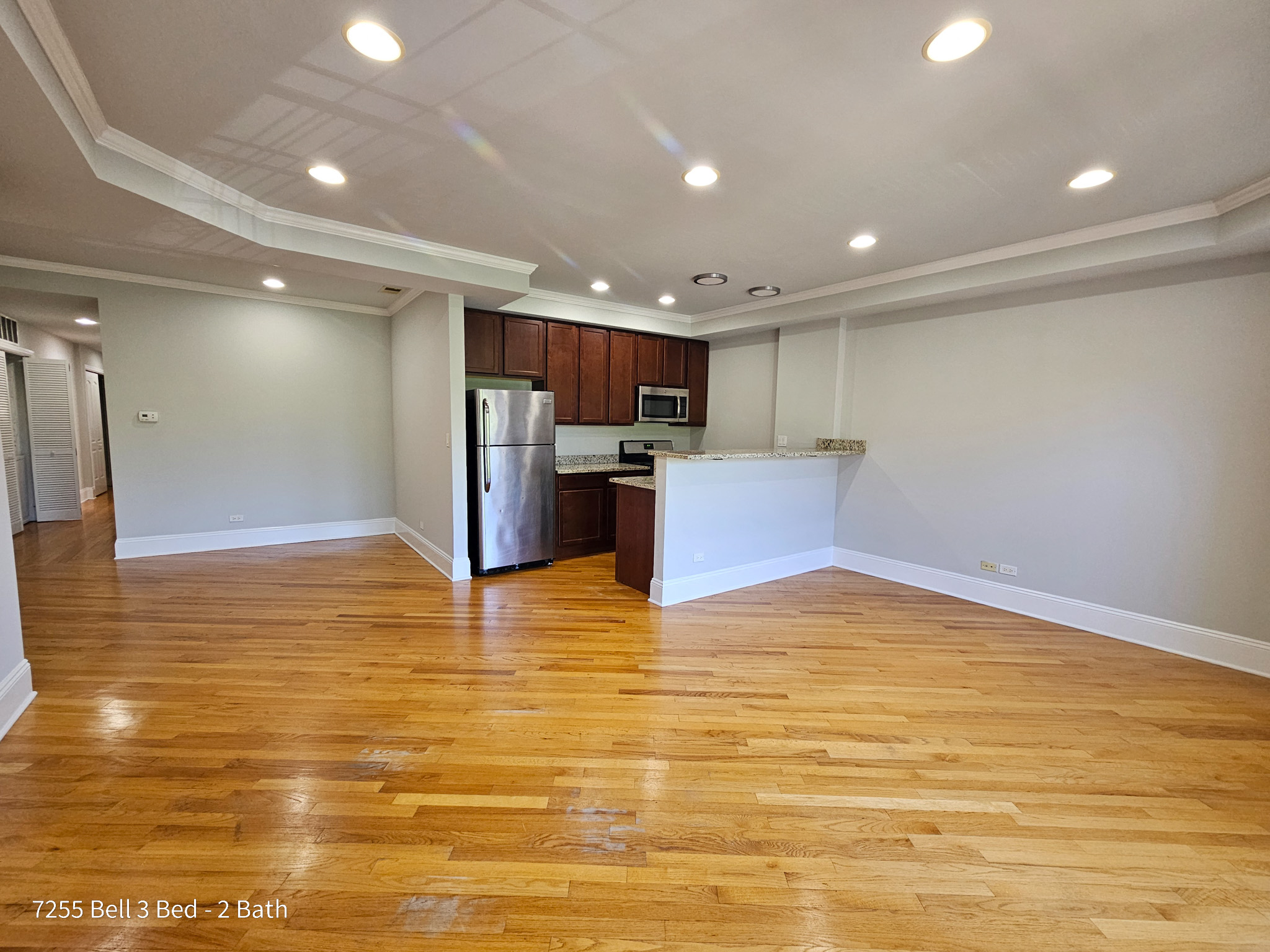 7255-57 N. Bell Ave. 7255-57 N. Bell Ave., Chicago, IL 60645 Ridge Park - Leasing by Cross Street